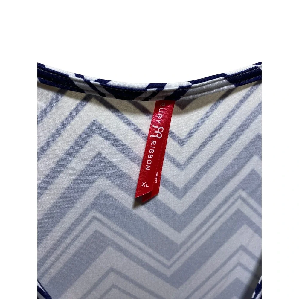 Ruby Ribbon‎ Navy Blue White Chevron Faux Wrap Dress XL Short Sleeve V-Neck